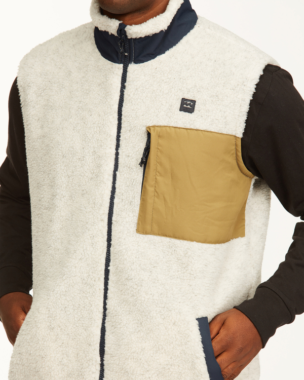 4 Adventure Division Canyon - Sleeveless Sherpa Body Warmer for Men  W1FL29BIP1 Billabong