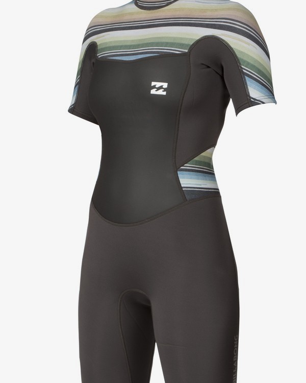0 SYNERGY 2X2 CZ SS STEAMER  W42G01BIP6 Billabong