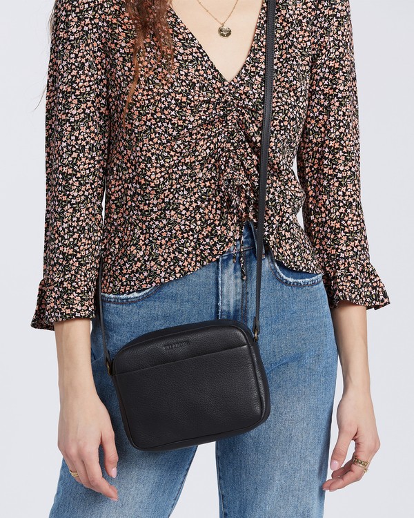 15 Give In - Bolsito de cuero para Mujer Negro W9BG16BIP1 Billabong