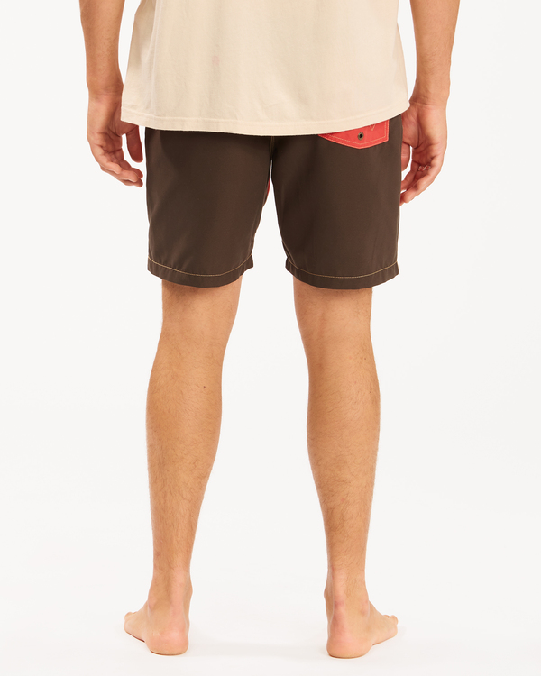 8 Wrangler Icons 17" - Boardshort pour Homme Rouge Z1BS06BIF1 Billabong