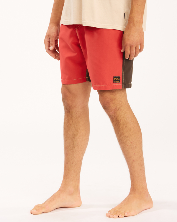 9 Wrangler Icons 17" - Boardshort pour Homme Rouge Z1BS06BIF1 Billabong