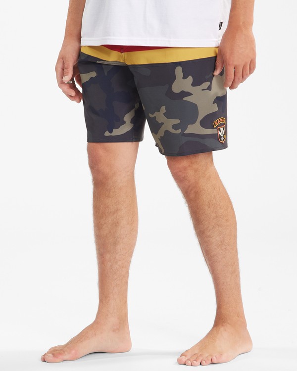 3 Tribong Pro - Boardshort para Hombre  Z1BS15BIF1 Billabong