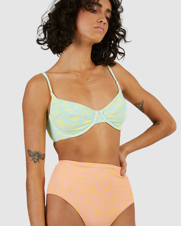 13 Hot Tropics - High Retro Bikini Bottoms for Women  Z3SB37BIF1 Billabong