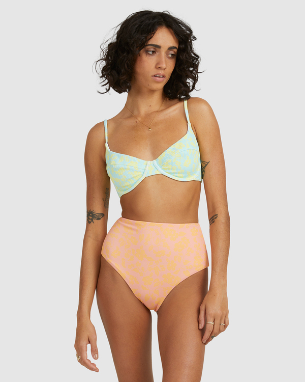 2 Hot Tropics - High Retro Bikini Bottoms for Women  Z3SB37BIF1 Billabong