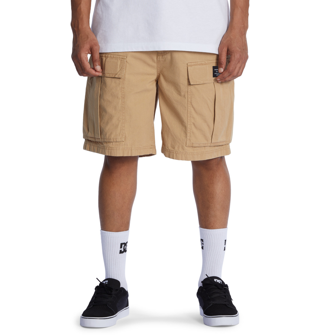 Tundra - Cargo Shorts for Men - Men's Beige Cargo Shorts | DC Shoes