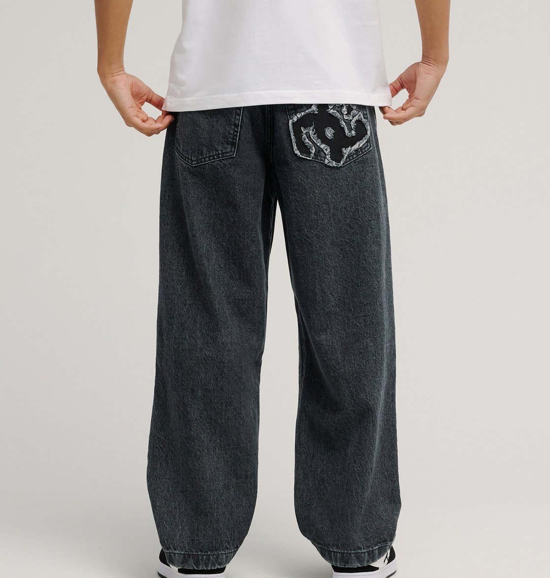 Baggy Denim Destroy - Men's Black Baggy Jeans | DC Shoes