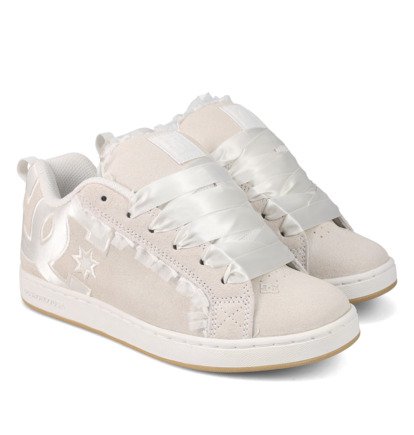 Court Graffik - Leather Shoes for Women  300678
