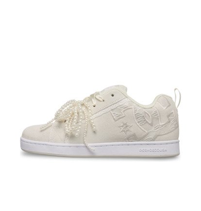 Court Graffik - Leather Shoes for Women  300678