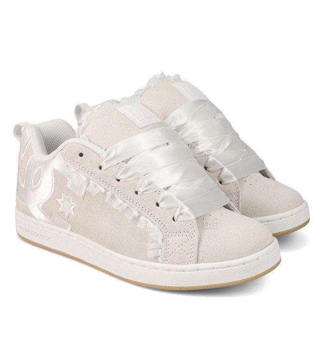 Court Graffik - Leather Shoes for Women  300678