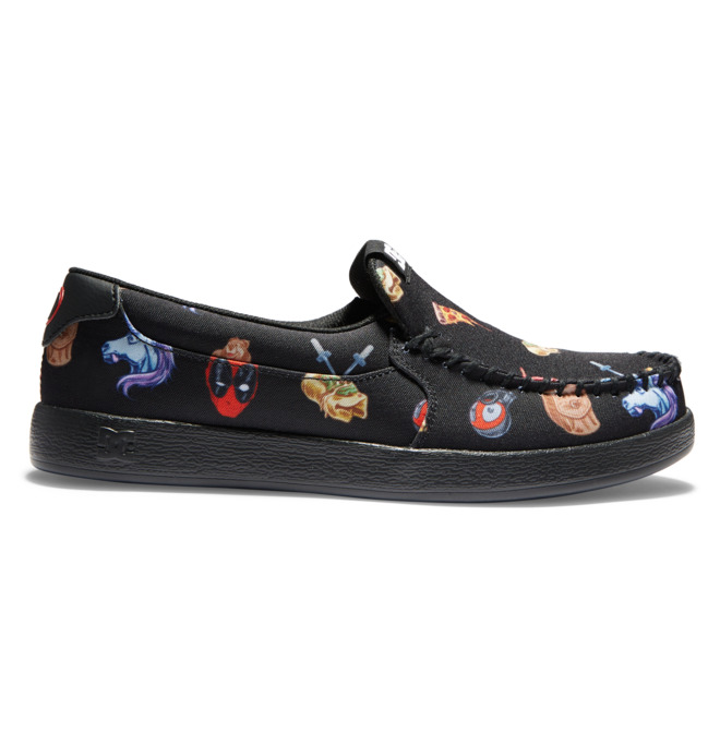thumbnail image 2 of Bioworld Deadpool Men's Plush Gripper Sole Slippers – Slip-On, Assorted Sizes (7/8, 9/10, 11/12), Multi-Color 2 of 3