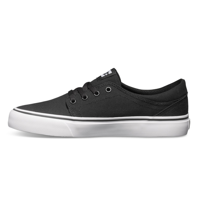 DC Women's Trase TX Skate Shoe representative model photo