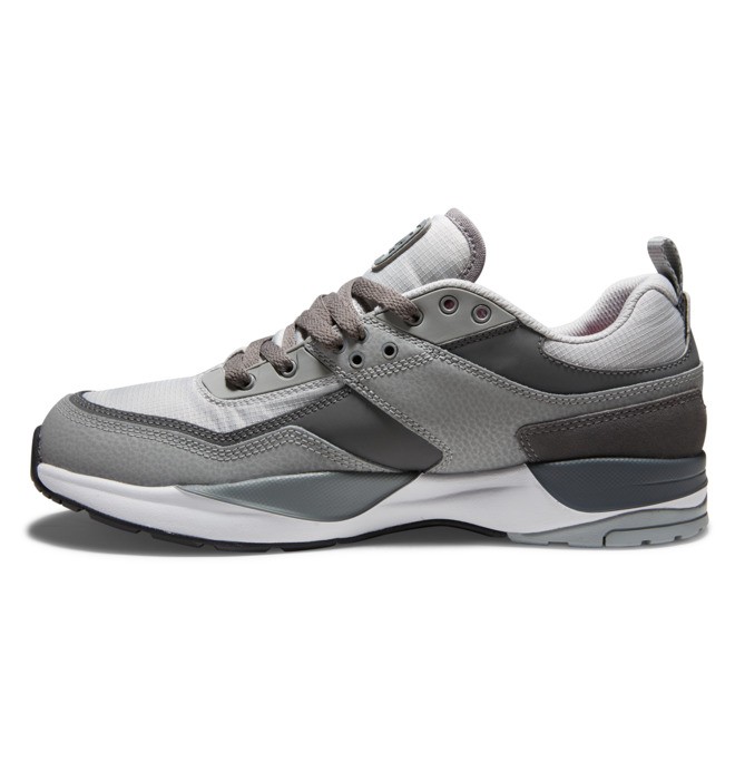 E.Tribeka SE - Shoes for Men  ADYS700142