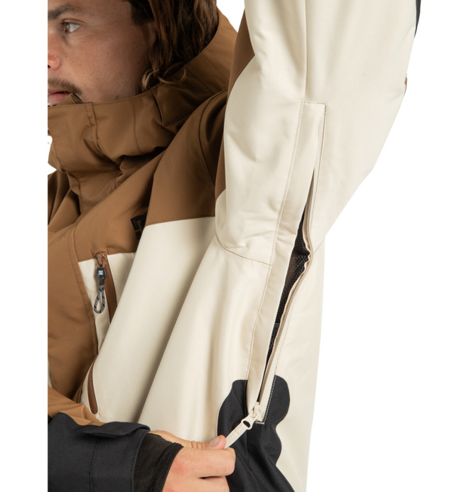 Defiant - Technical Snow Jacket for Men  ADYTJ03089