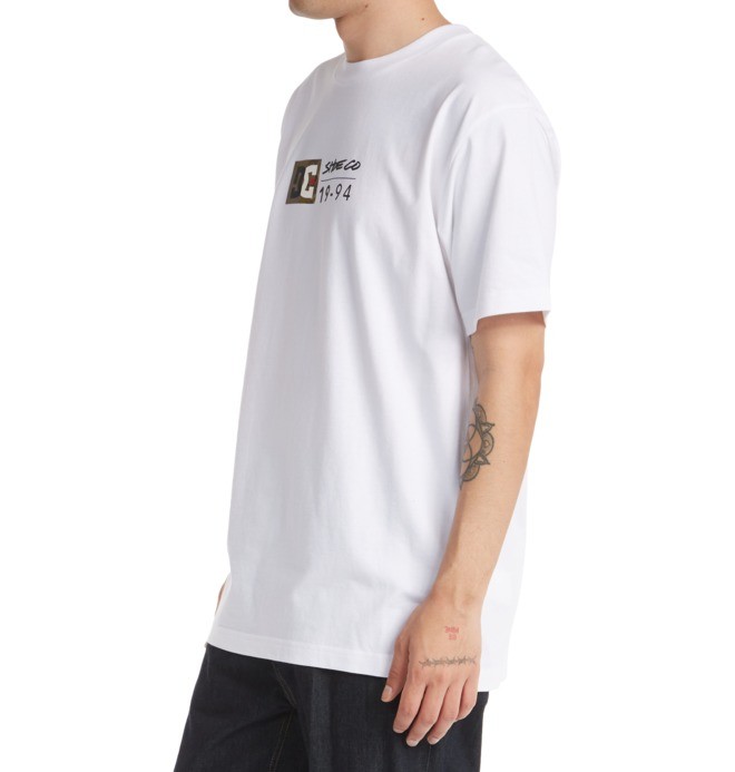 DC Split Star - T-Shirt for Men  ADYZT04994