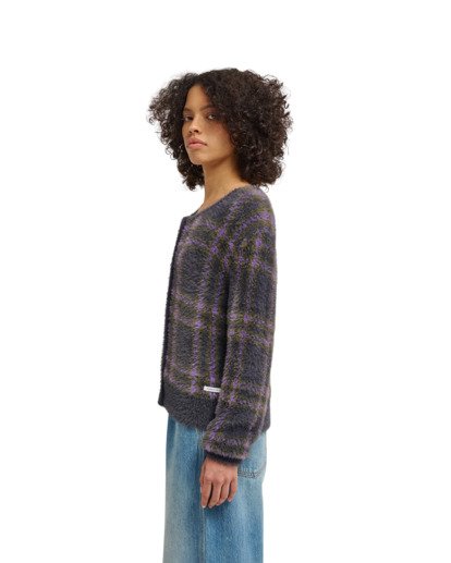 Hairy Checks  ELJSW00123
