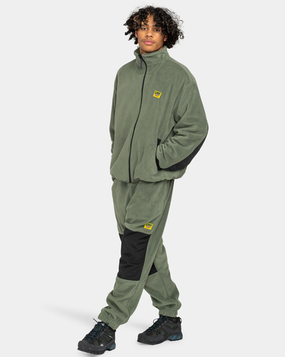 Limestone  ELYJK00186