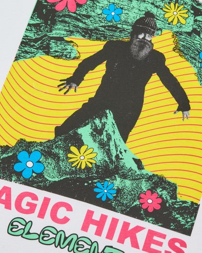 Magic Hikes  ELYZT00693