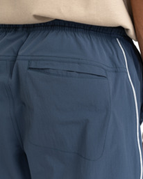 5 Chillin All Fun 17" - Hybrid Shorts for Men Blue ELYHY03004 Element