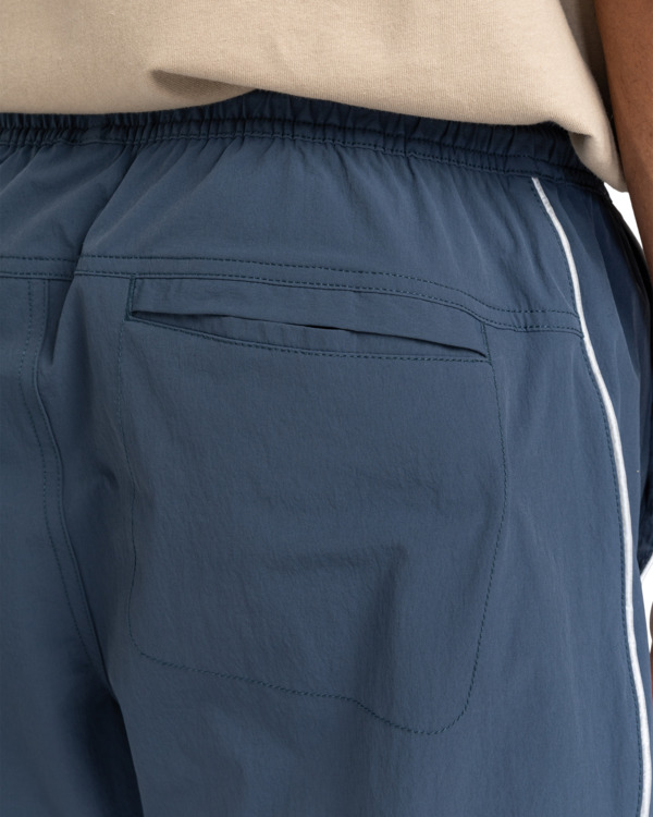 5 Chillin All Fun 17" - Hybrid Shorts for Men Blue ELYHY03004 Element