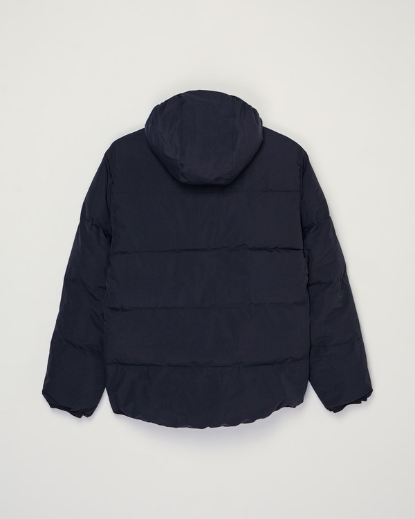 1 Hooded Noir ELYJK00341 Element