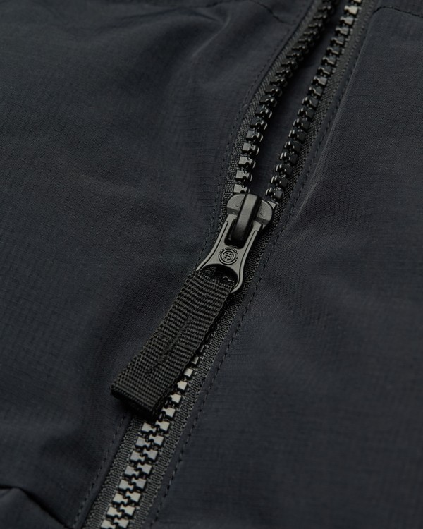 3 Hooded Noir ELYJK00341 Element