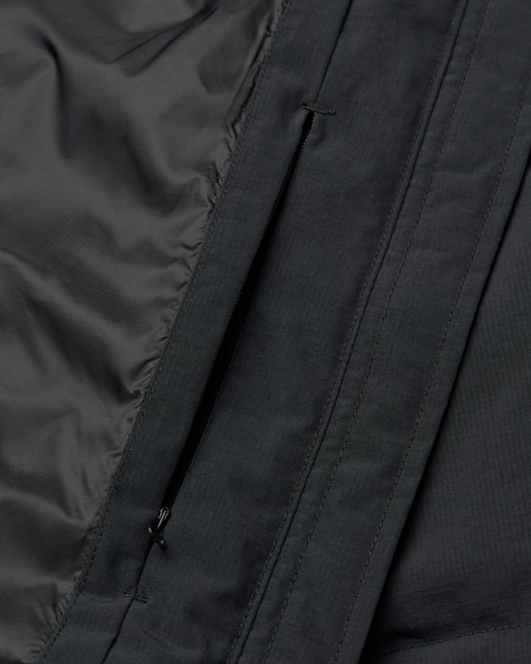 6 Hooded Noir ELYJK00341 Element