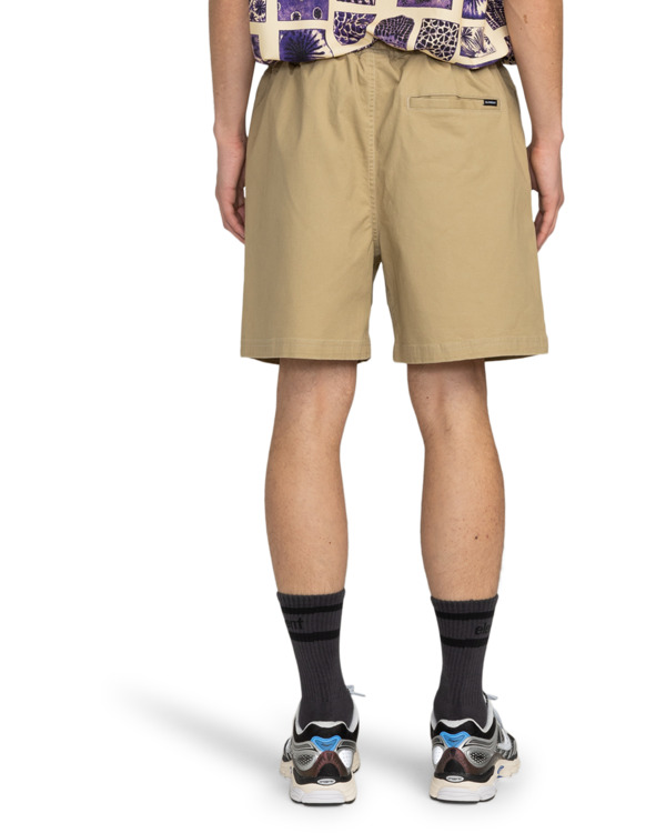 8 Chillin Classic 17" - Shorts mit elastischem Bund für Männer Grün ELYWS00133 Element