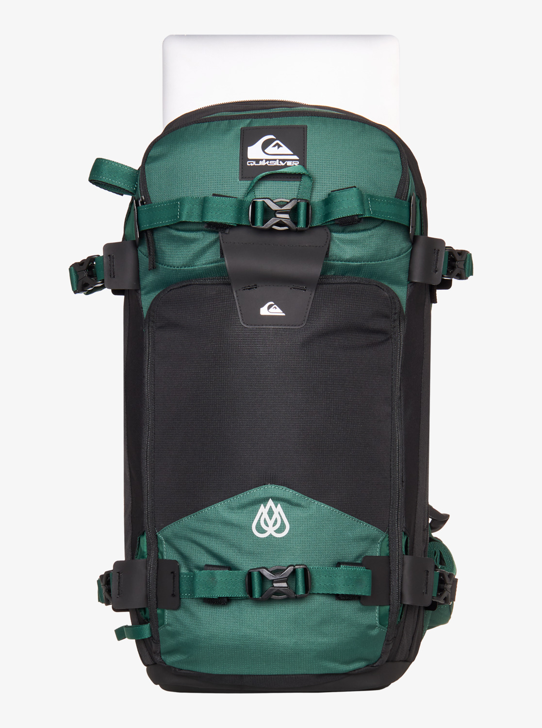 eqybp03725_quiksilver,
