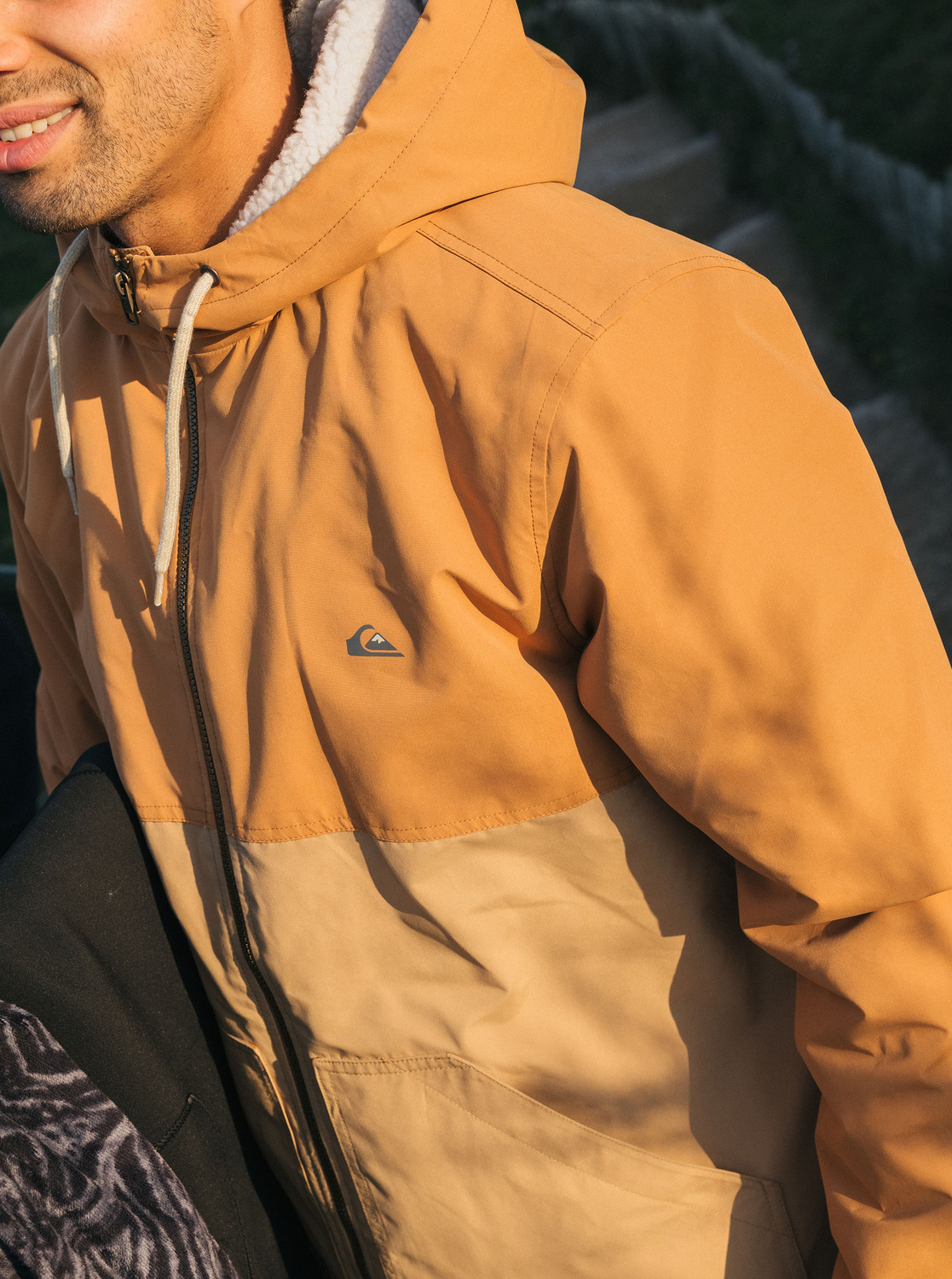 eqyjk03918_quiksilver,