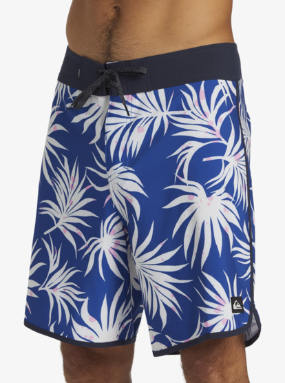 Surfsilk Scallop 18" - Board Shorts for Men  AQYBS03630