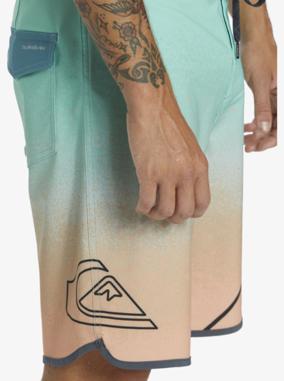 Surfsilk New Wave 20" - Board Shorts for Men  AQYBS03639