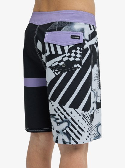 Surfsilk Straight 17" - Boardshorts for Boys 8-16  EQBBS03740