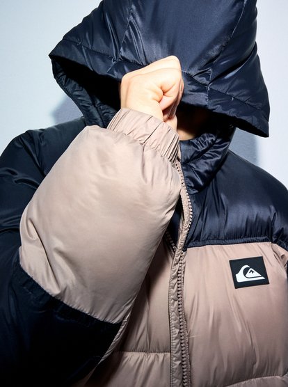 Cold Days  EQBJK03360