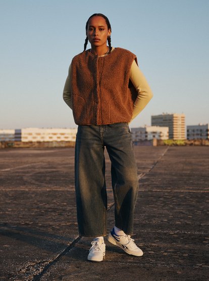 Cropped  EQWPF03002