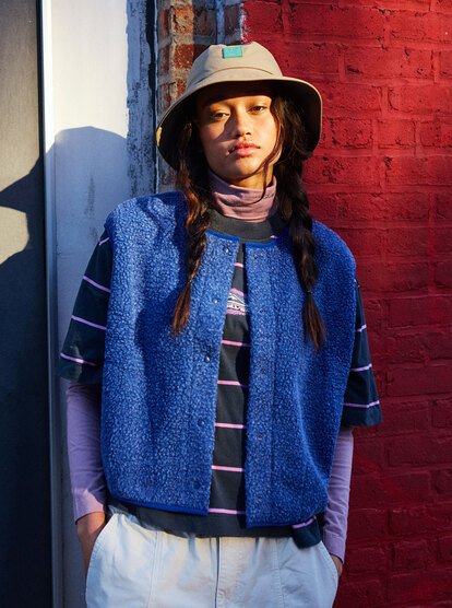 Cropped - Sleeveless Sherpa Vest for Women  EQWPF03002