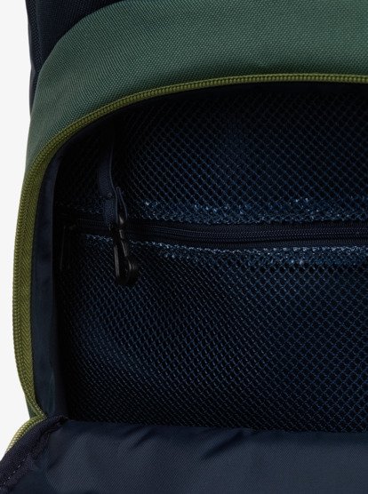 Schoolie 30L  EQYBP03758