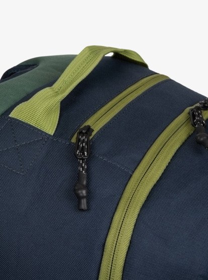 Schoolie 30L  EQYBP03758