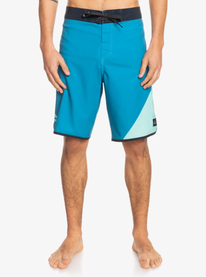 Surfsilk New Wave 20" - Board Shorts for Men  EQYBS04554