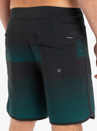 Surfsilk Scallop 18" - Board Shorts for Men  EQYBS04862