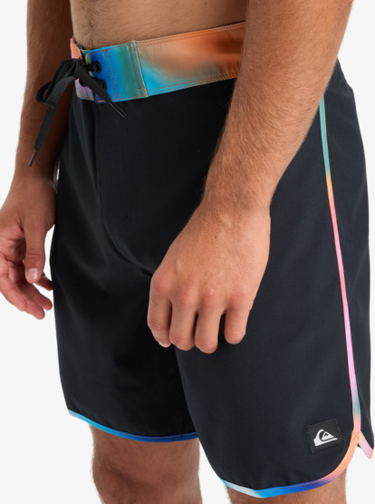 quiksilver, Surfsilk Scallop 18" - Boardshorts für Männer, DEEP SEA FLUID DRIVE (gmw8) Surfsilk Scallop 18" - Board Shorts for Men  EQYBS04862