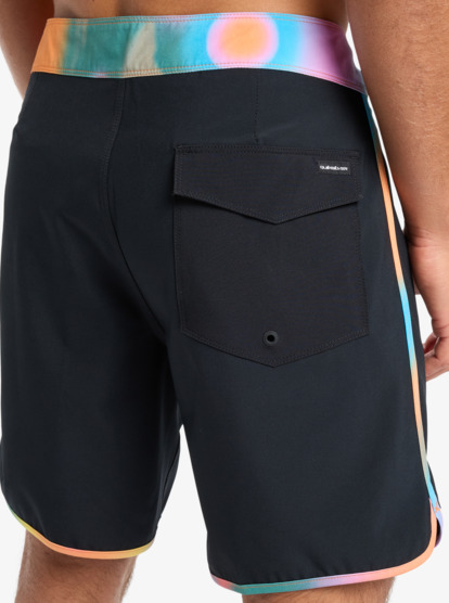 quiksilver, Surfsilk Scallop 18" - Boardshorts für Männer, DEEP SEA FLUID DRIVE (gmw8) Surfsilk Scallop 18" - Board Shorts for Men  EQYBS04862