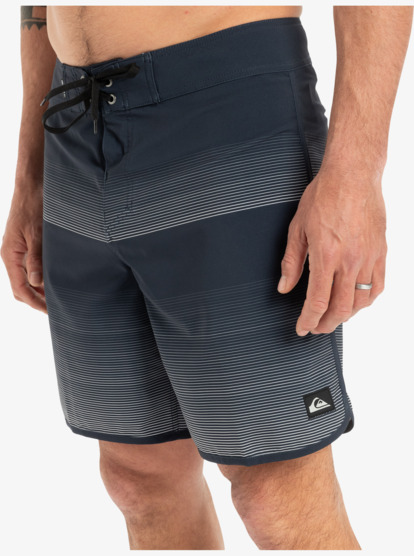 Surfsilk Scallop 18" - Board Shorts for Men  EQYBS04862