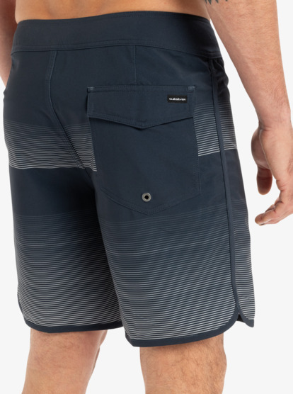 Surfsilk Scallop 18" - Board Shorts for Men  EQYBS04862