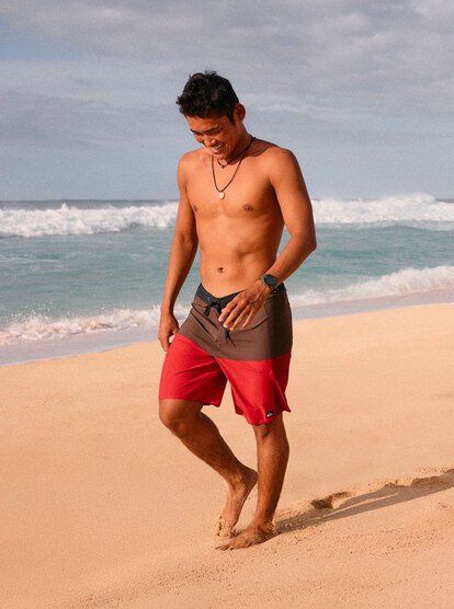 Highline Arch 19" - Board Shorts for Men  EQYBS04864