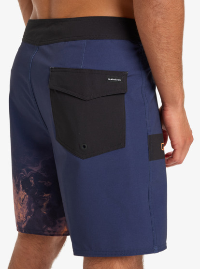 quiksilver, Surfsilk Straight Leg 18" - Boardshorts für Männer, INDIA INK BLOCK THERMOSTAMP (ksh8) Surfsilk Straight Leg 18" - Board Shorts for Men  EQYBS04889