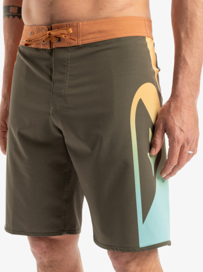 Surfsilk Holmes 20" - Board Shorts for Men  EQYBS04893