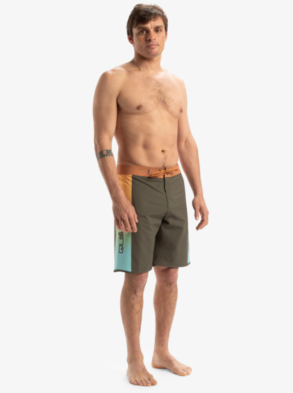 Surfsilk Holmes 20" - Board Shorts for Men  EQYBS04893