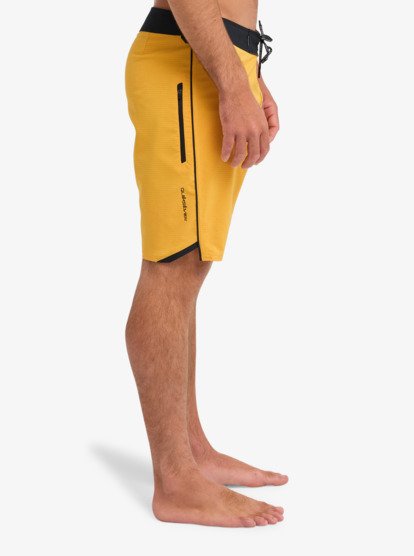 Highline 20 - Boardshorts for Men  EQYBS04916