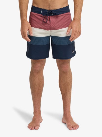 Surfsilk Scallop 18" - Boardshorts for Men  EQYBS04921