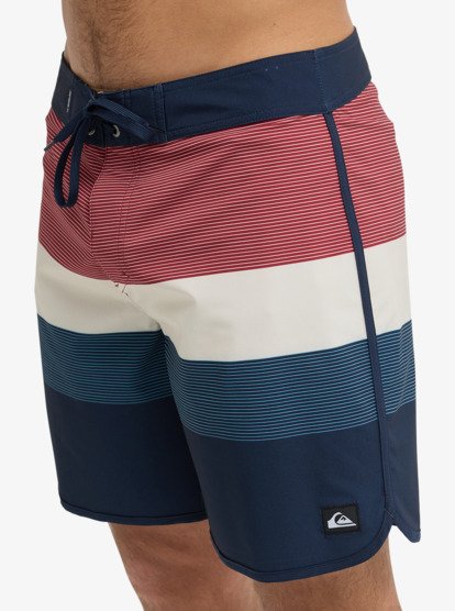 Surfsilk Scallop 18" - Boardshorts for Men  EQYBS04921